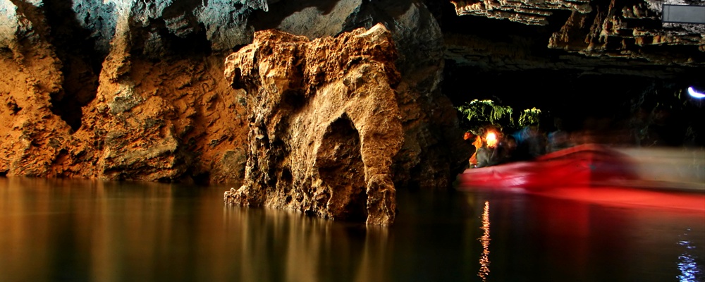 The Lion-Elephant Rock, Alisadr Cave